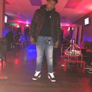 Meet your Posher, Ysn